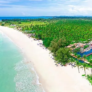 Graceland Khaolak Beachfront אתר נופש קאו לק
